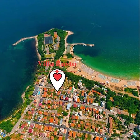 Rusto Πανσιόν Kiten (Burgas)