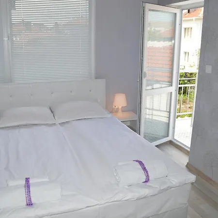 Πανσιόν Rusto 3*