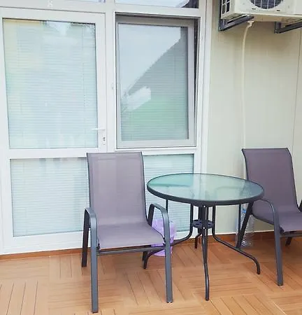 Πανσιόν Rusto Kiten (Burgas)