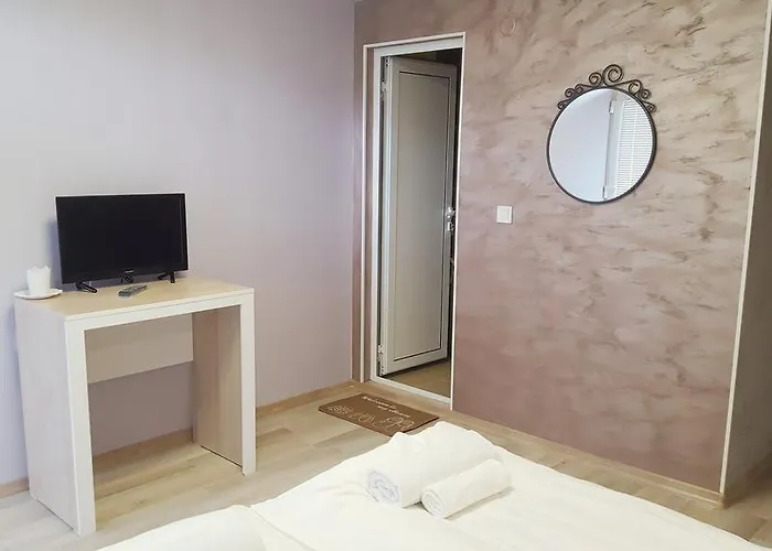 Rusto Къща за гости Китен