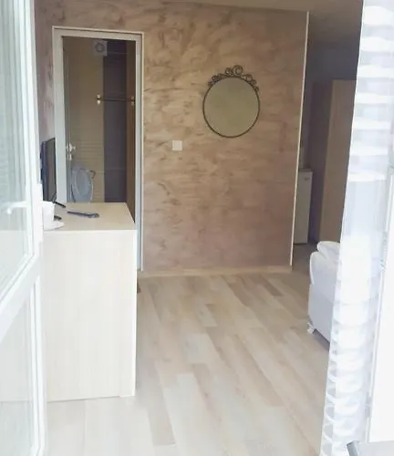 Rusto Къща за гости Китен