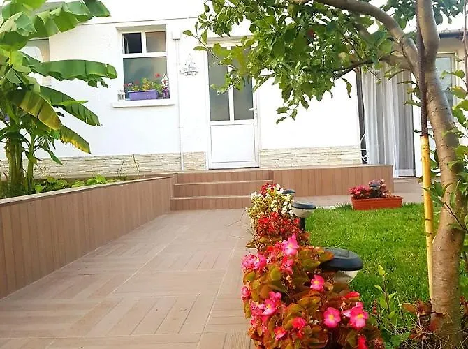 Къща за гости Rusto 3*