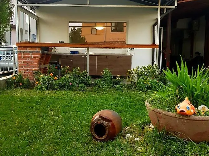 Rusto Къща за гости